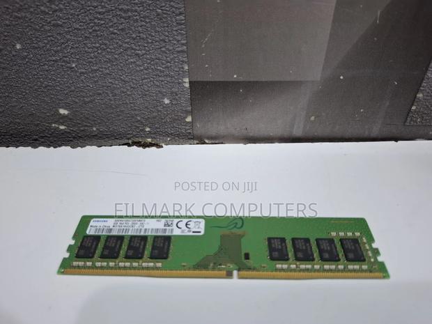 Samsung 8gb 1rx8 Ddr4 Pc4-2666v-Ua2-11 Desktop Pc Memory - thumbnail 3