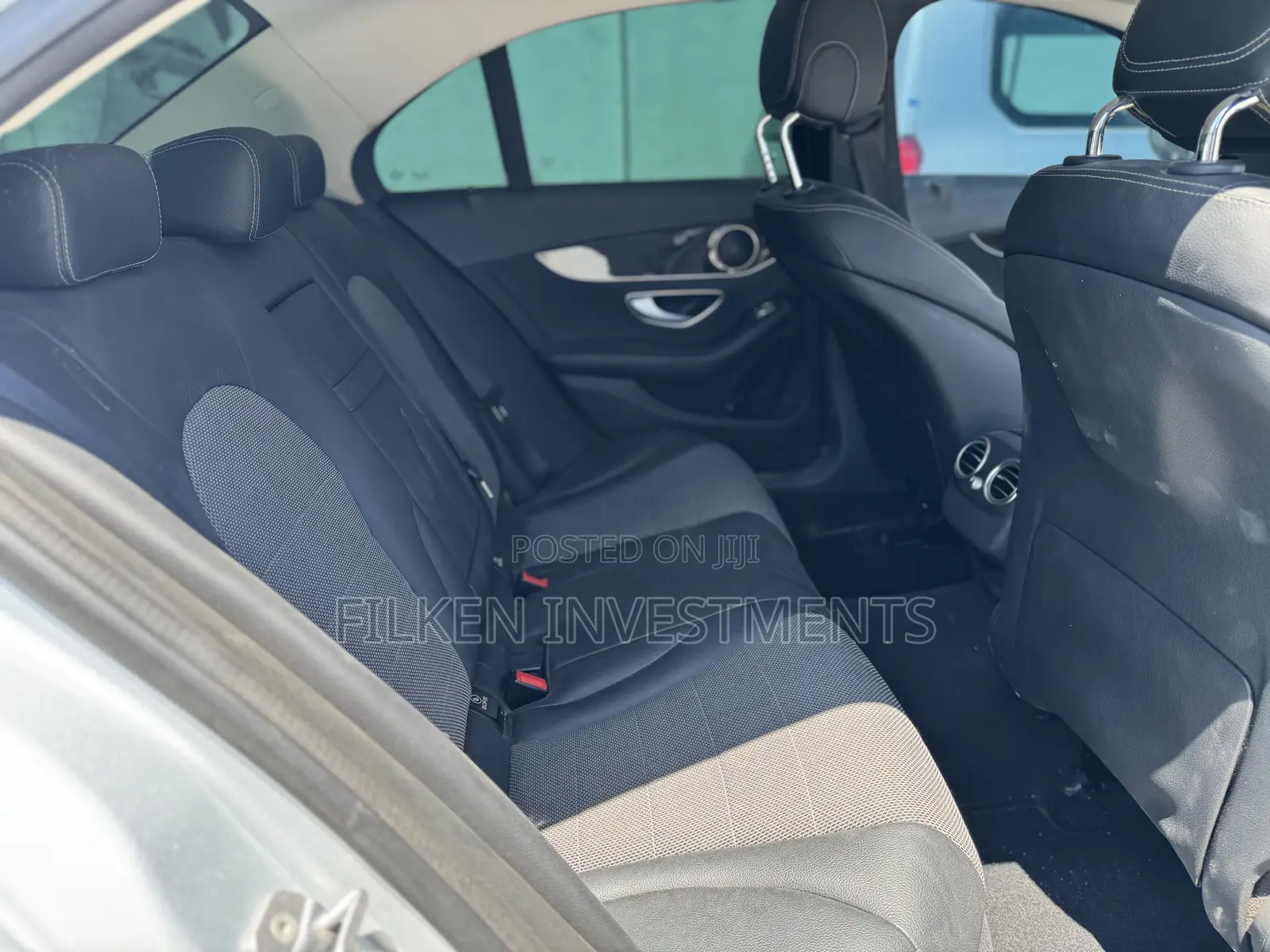 Mercedes-Benz C200 2017 Silver