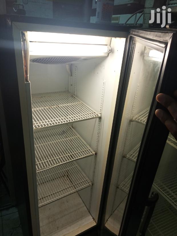 Display Fridge - thumbnail 3