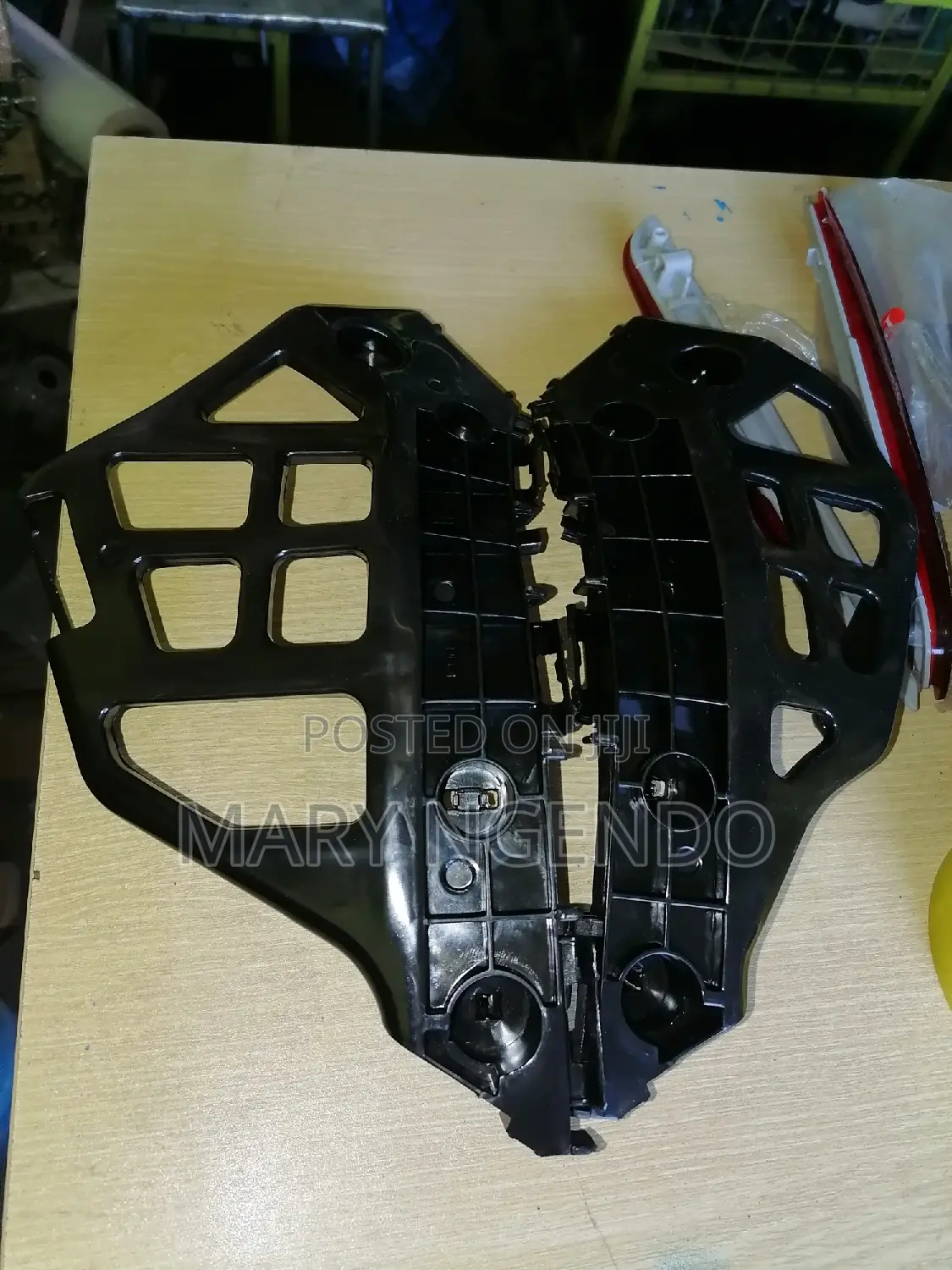 Auris New Shape Front Bumper Slide