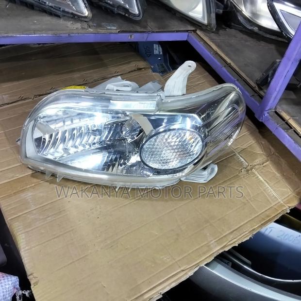 Toyota Porte 2005/2011 Xenon Shiny Headlight, Clean Ex Japan - thumbnail 3