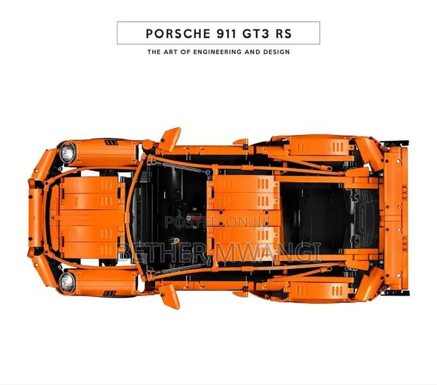 The Lego Technic Porsche 911 Gt3 Rs - thumbnail 5