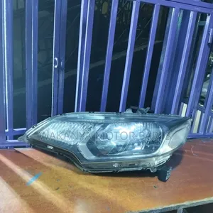Honda Fit 2015/2018 Non Xenon Shiny Reflector Headlight