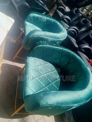 Styling/Manicure Chair