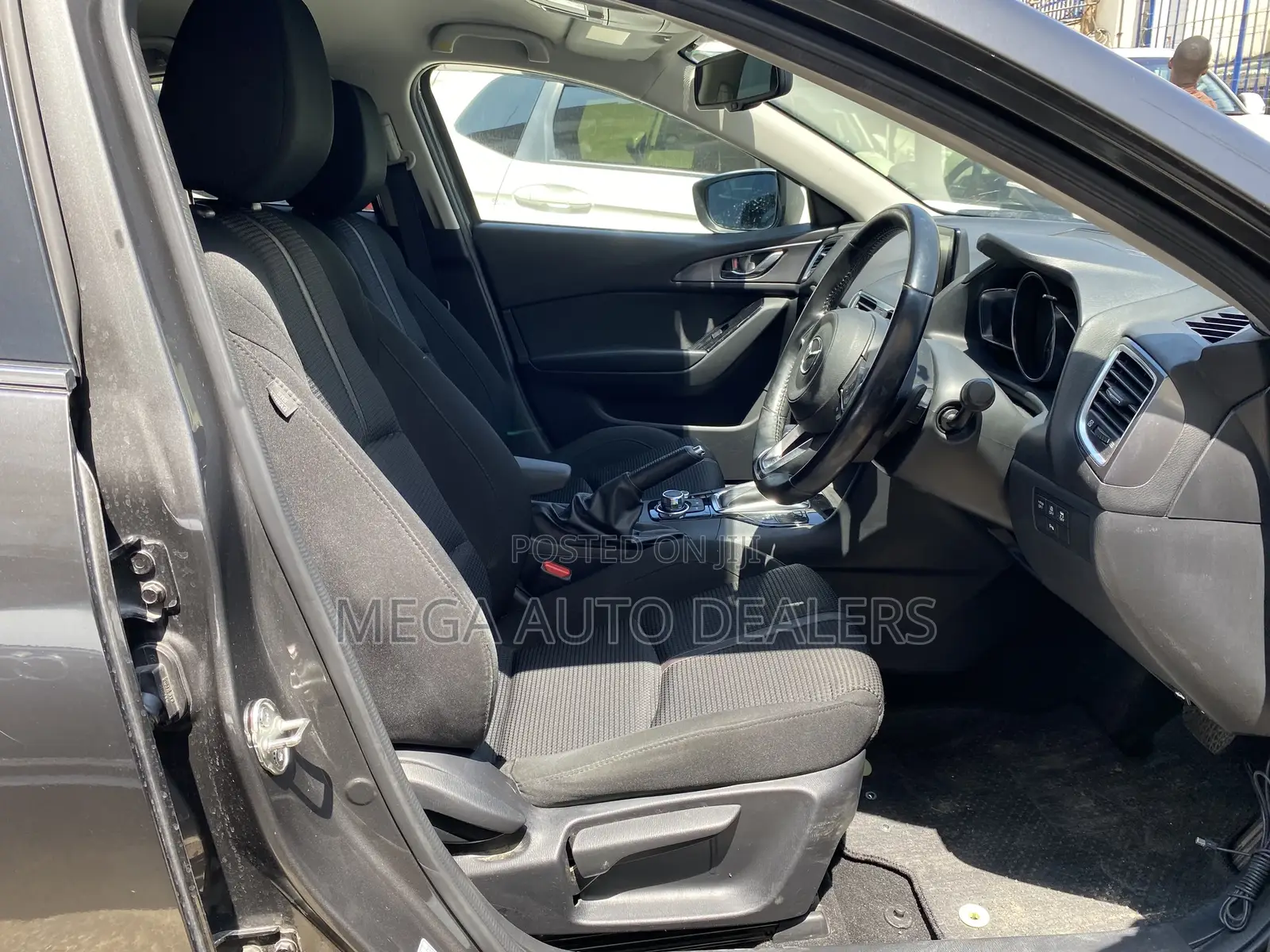 Mazda Axela 2018 Gray