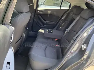 Mazda Axela 2018 Gray