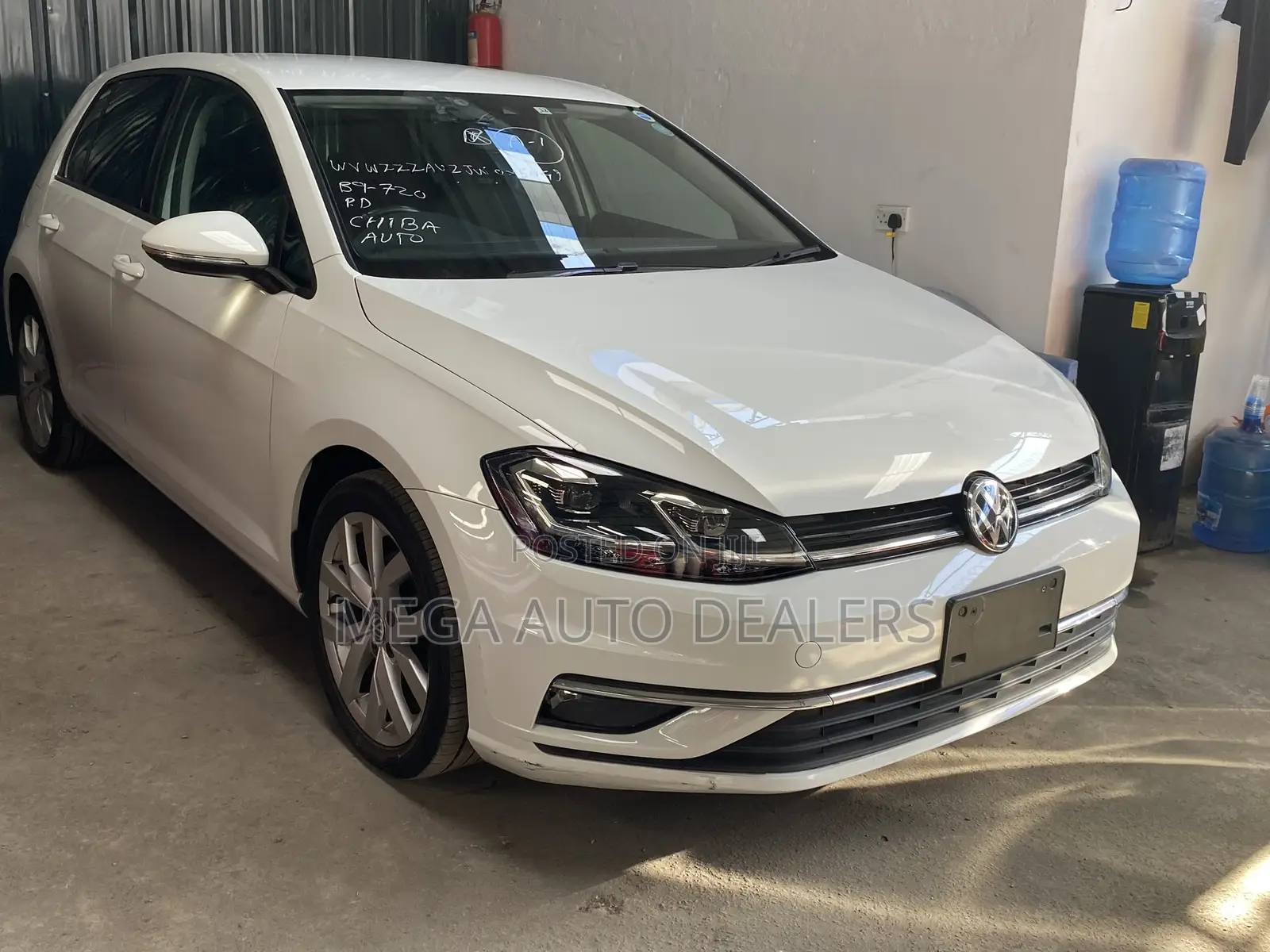 Volkswagen Golf 2018 White
