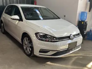 Volkswagen Golf 2018 White