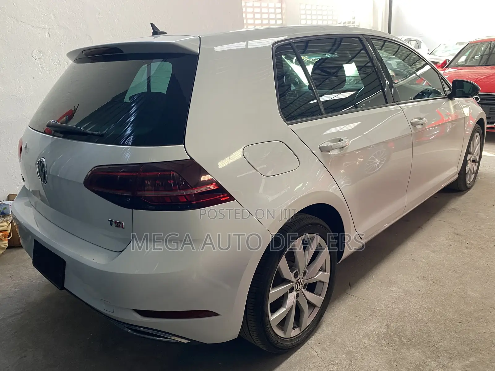 Volkswagen Golf 2018 White