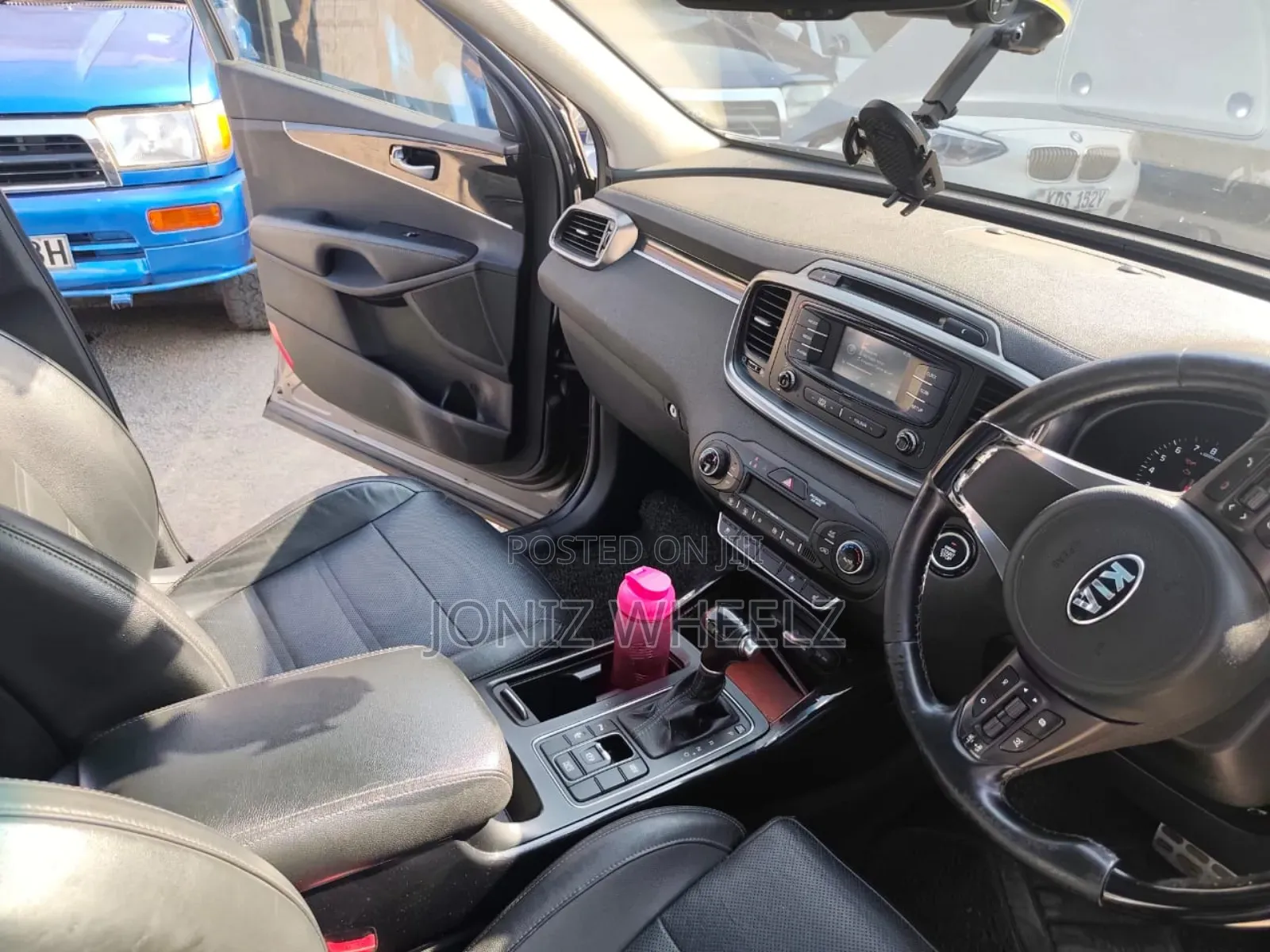 Kia Sorento LX 4dr SUV (2.4L 4cyl 6A) 2015 Gray