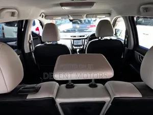 Nissan X-Trail 2.0 Petrol FWD 2018 Black