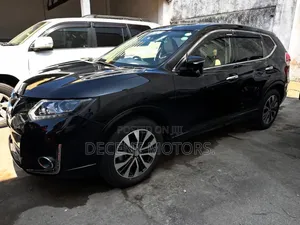 Nissan X-Trail 2.0 Petrol FWD 2018 Black