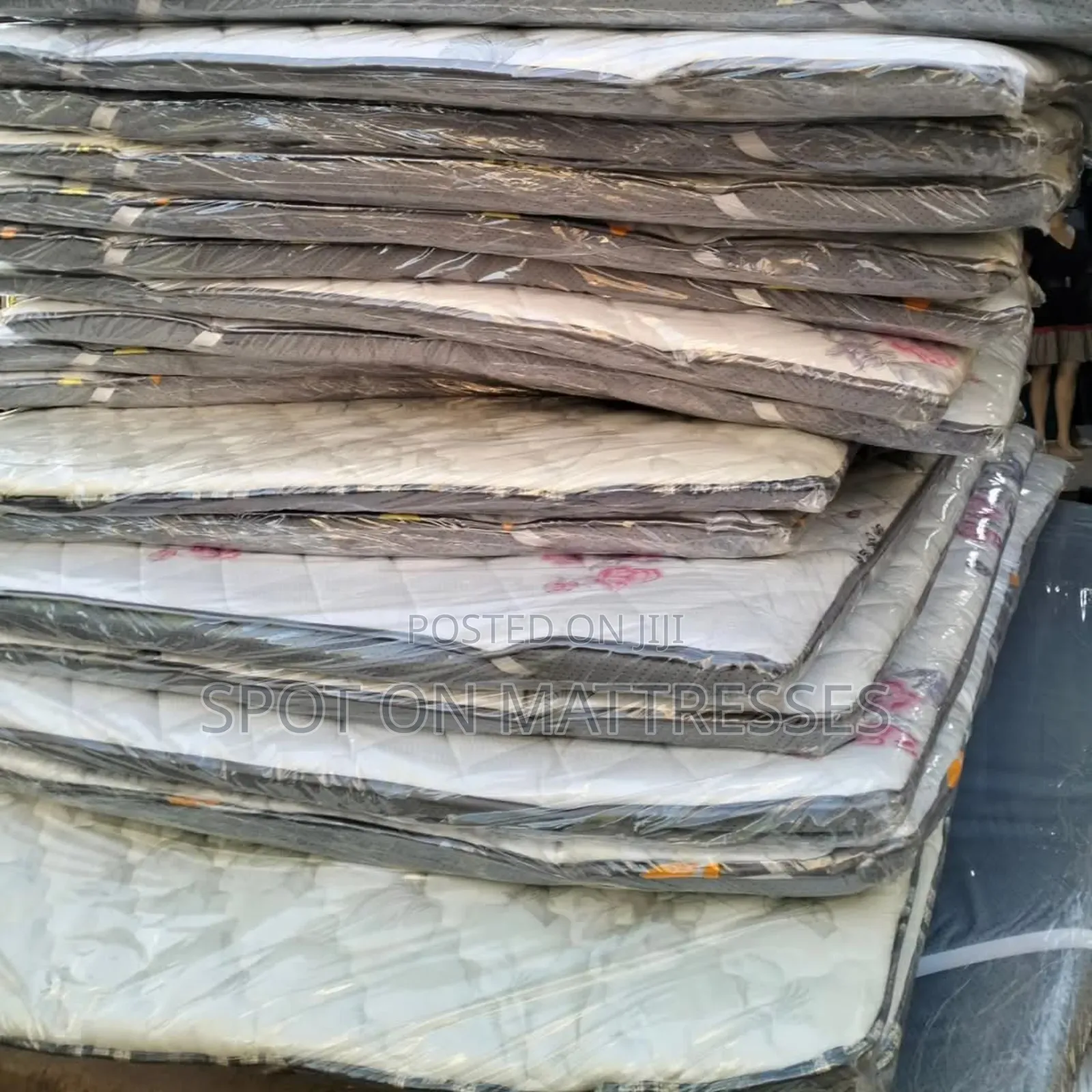 Special Offer on Mattress Toppers/Camping Mattresses.
