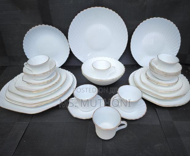 40pcs Classy Shell Gold Rimmed Dinner Set* - thumbnail 3