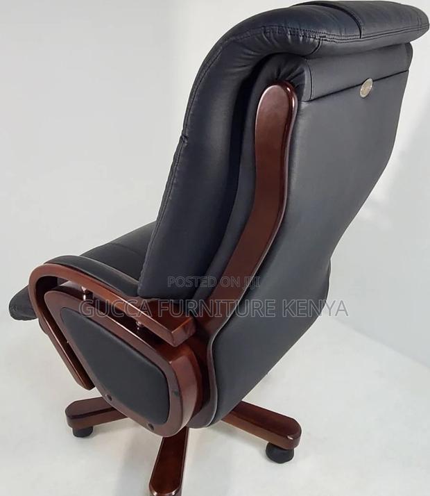 Office Chairs: Genuine Leather Executive Staff Office Chair - thumbnail 4