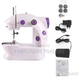 Mini Sewing Machine - main view