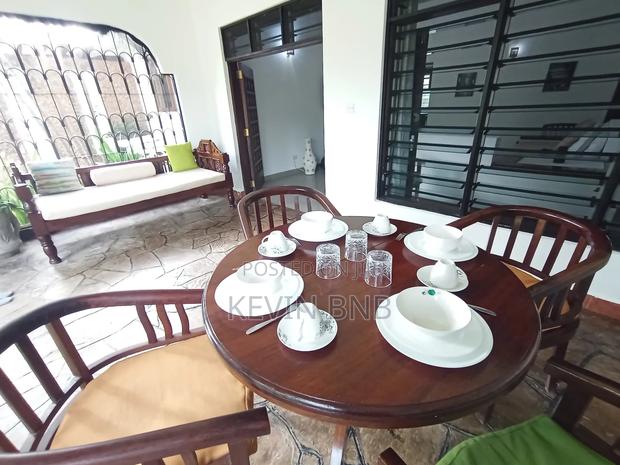 Diani Airbnb 3 Bedroom Private Villa, Large Pool Diani BNB - thumbnail 11