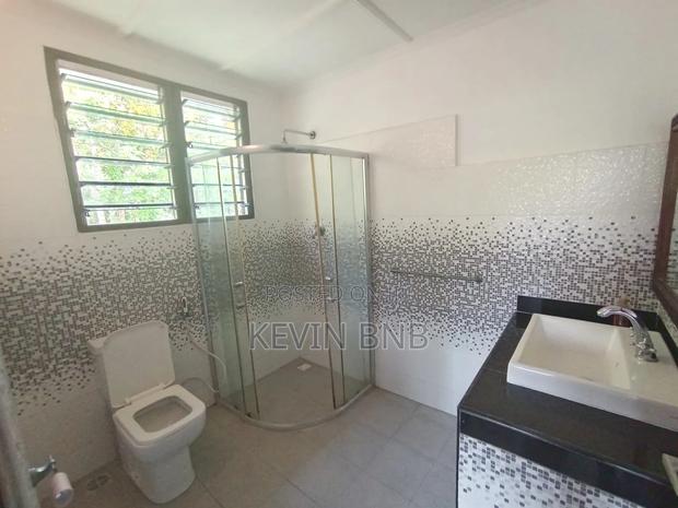 Diani Airbnb 3 Bedroom Private Villa, Large Pool Diani BNB - thumbnail 13