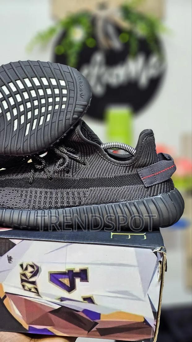 Yeezy 350 V2 38/39/40/41/42/43/44/45 - thumbnail 3