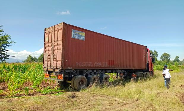 Shipping Containers 40ft - thumbnail 2