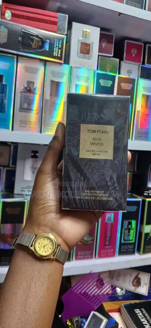 Tom Ford Oud Wood Second Grade Perfume - main view