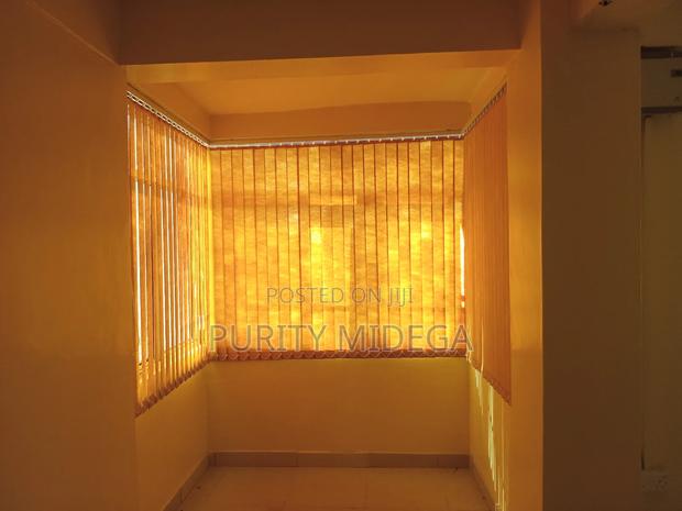 Vertcal Blinds Yellow Fabrics - thumbnail 2