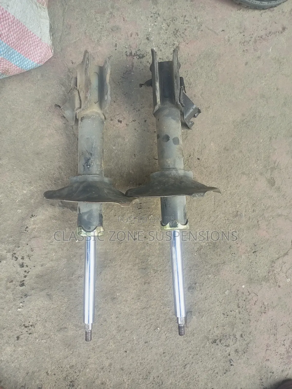 Nissan Liberty Shocks