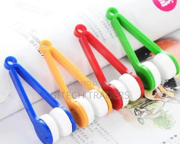 *Mini Portable Glasses Cleaning Rub Eyeglass Sunglasses