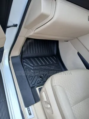 Land Cruiser Lc300 Floor Mats
