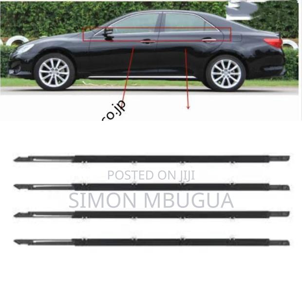 Toyota Mark X 2010 -2015 Weather Strips