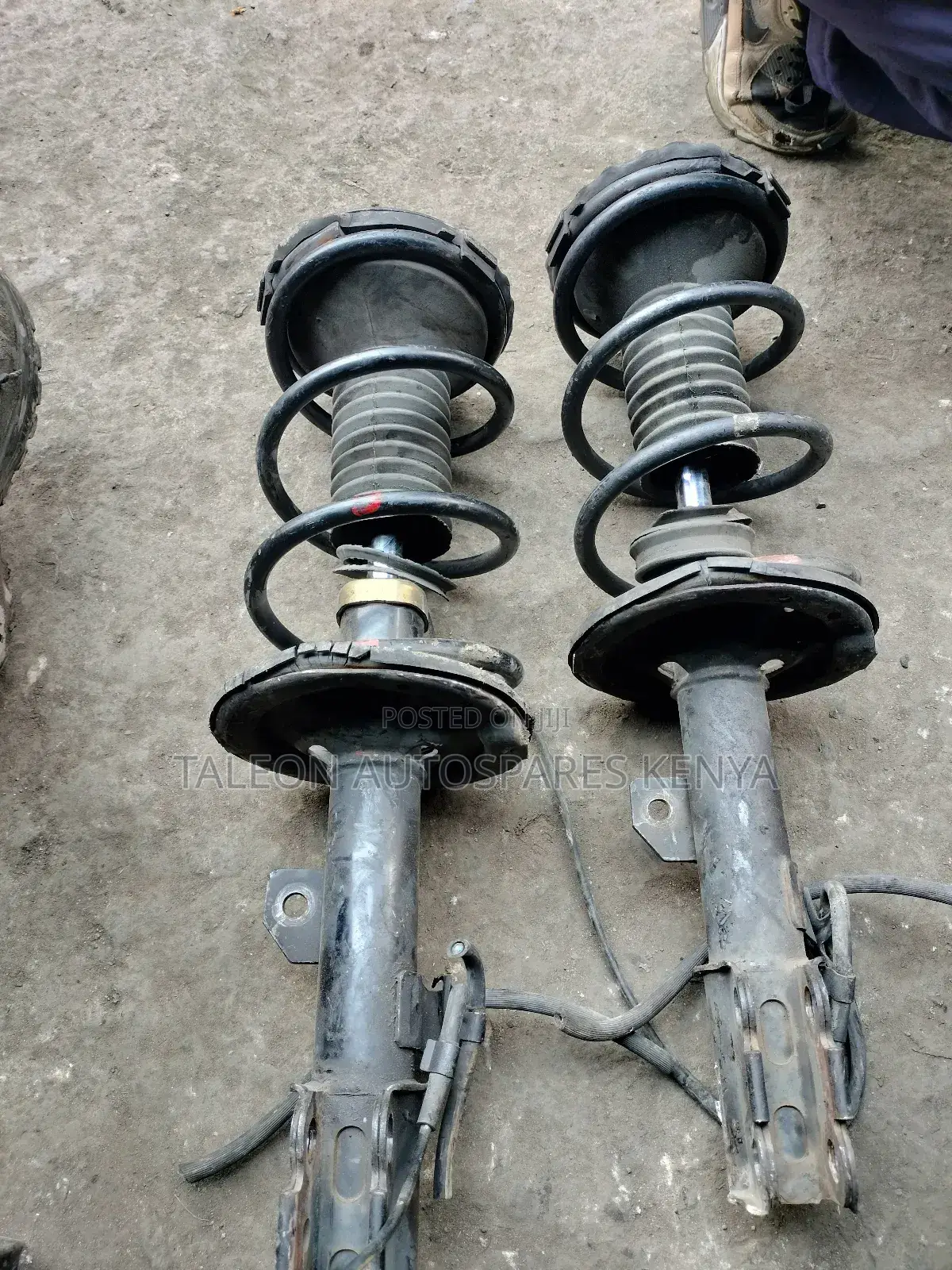 Toyota Voxy Old Model Complete Shocks