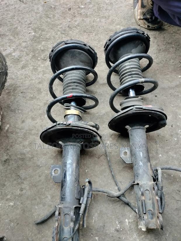 Toyota Voxy Old Model Complete Shocks