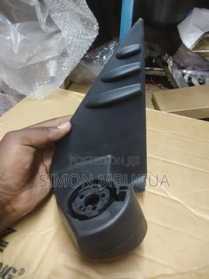 Toyota Hilux Revo Side Mirror Arm/Handle