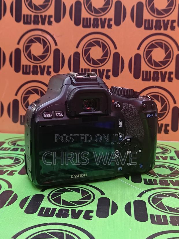 Canon 550d With Mic Port - thumbnail 3