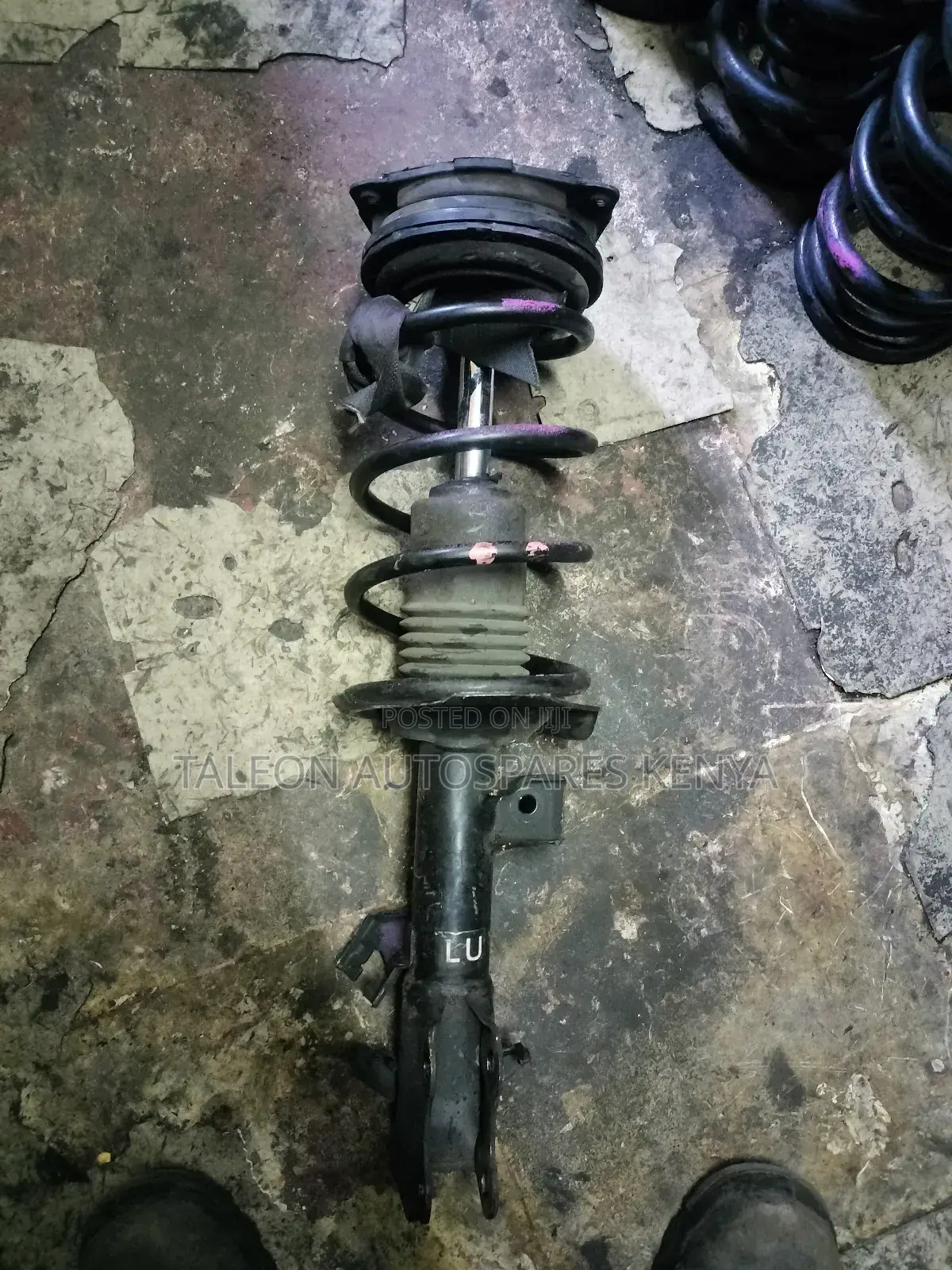 Nissan Wing Road Y12 Complete Shocks