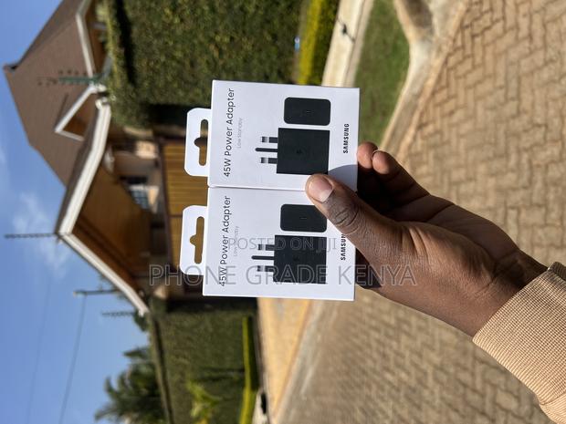Samsung Adapter 45w - thumbnail 2