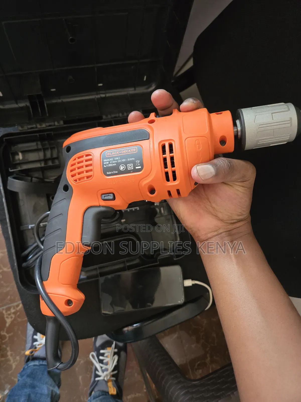Black Decker Hammer Drill 600w Keyless Automatic Chuck 13mm