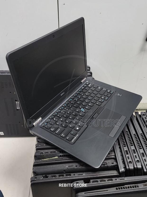 Laptop Dell Latitude 7450 8GB Intel Core I5 SSD 256GB