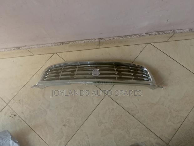 Toyota Ae111 Grille - thumbnail 2