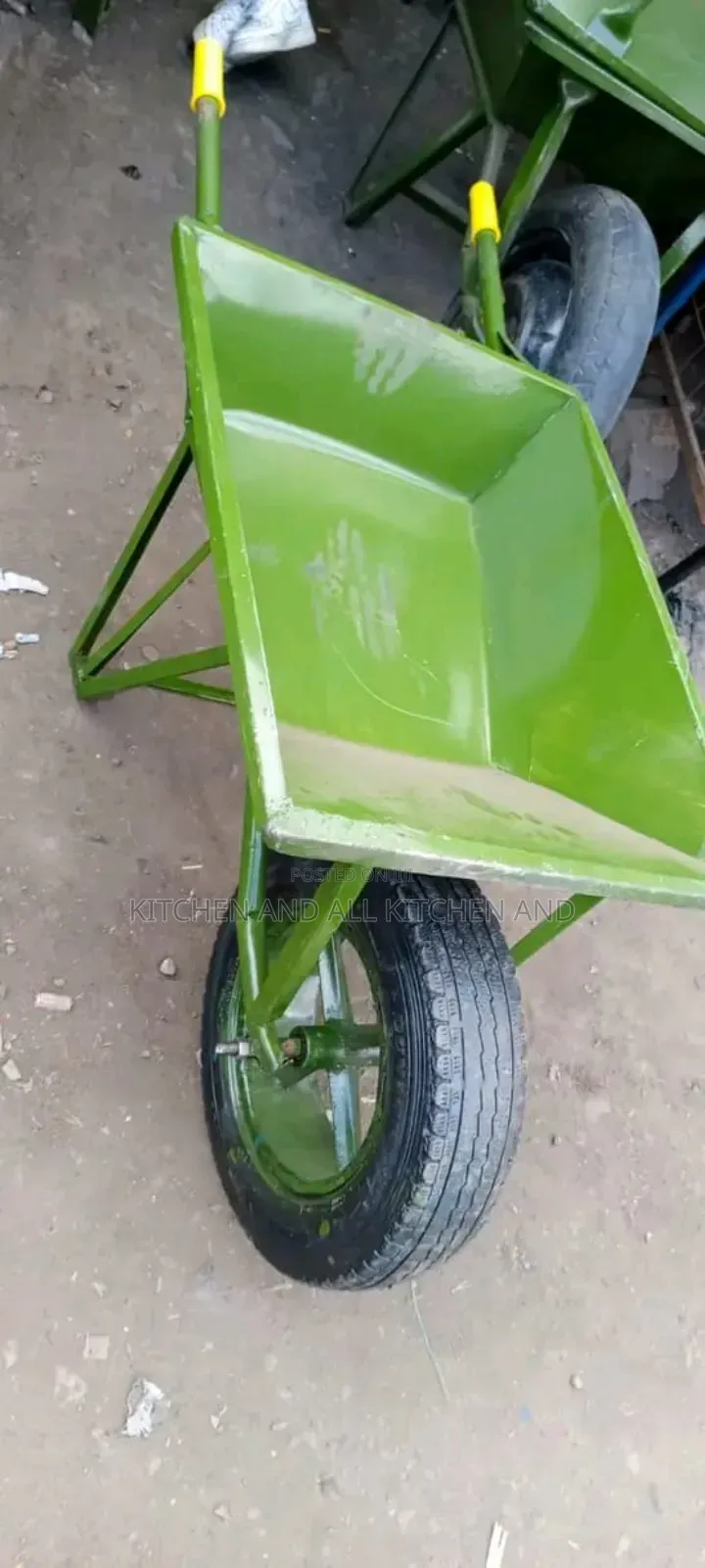 Superior Hard Body Wheelbarrow