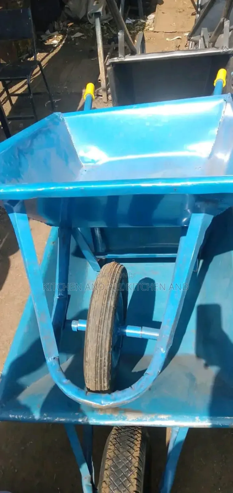 Quality Hard Body Wheelbarrow