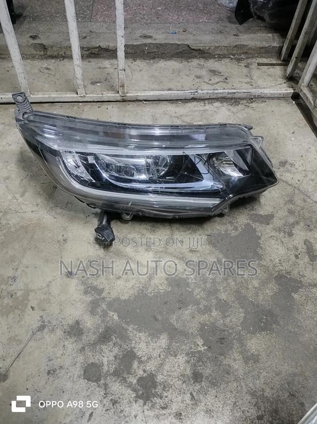 Honda Grace Xenon Headlight