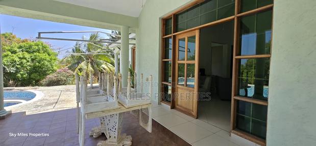 5bdrm Villa in Vipingo Ridge for sale - thumbnail 15