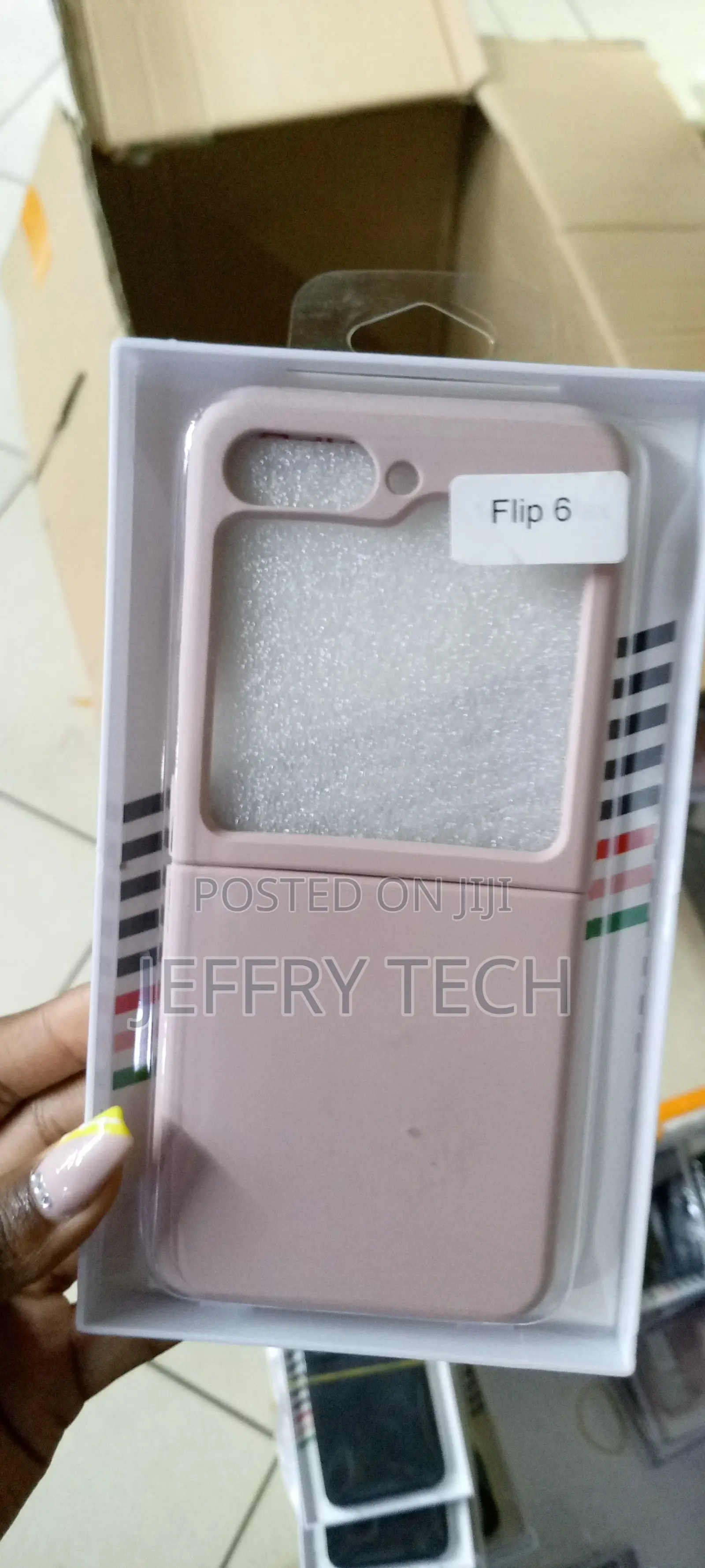 Galaxy Z Flip 6 Silicone Cover With Built-in Ring-Pink