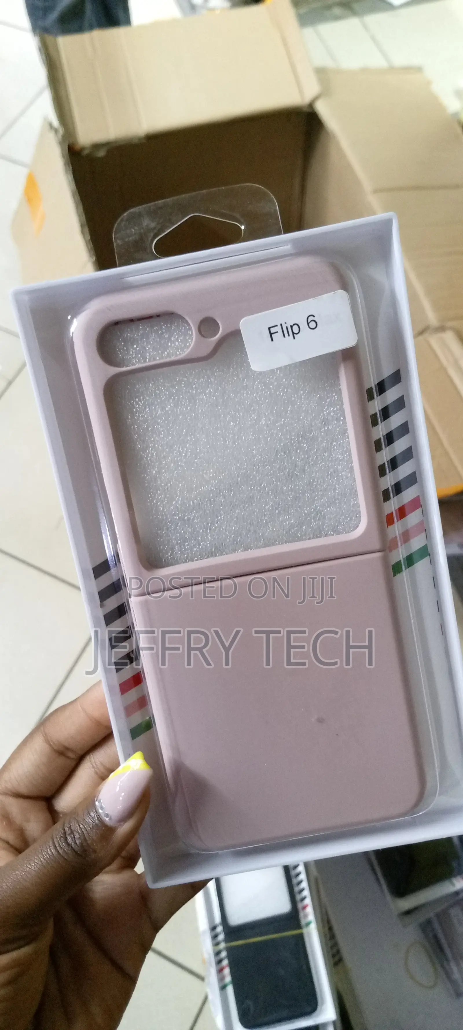 Galaxy Z Flip 6 Silicone Cover With Built-in Ring-Pink