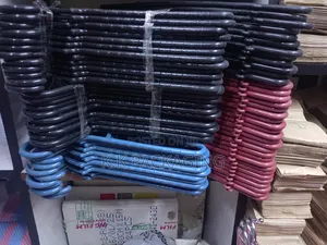 Strong and Durable Hangers 120pcs at 1900