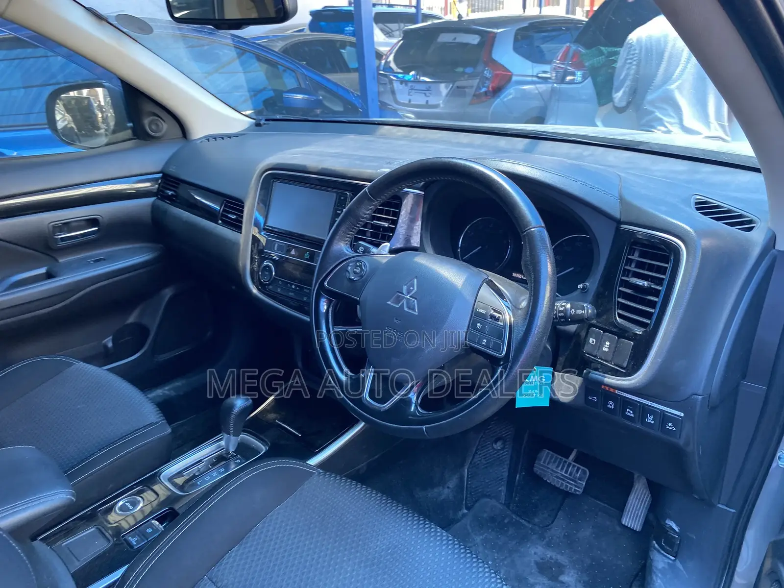Mitsubishi Outlander 2019 Gray
