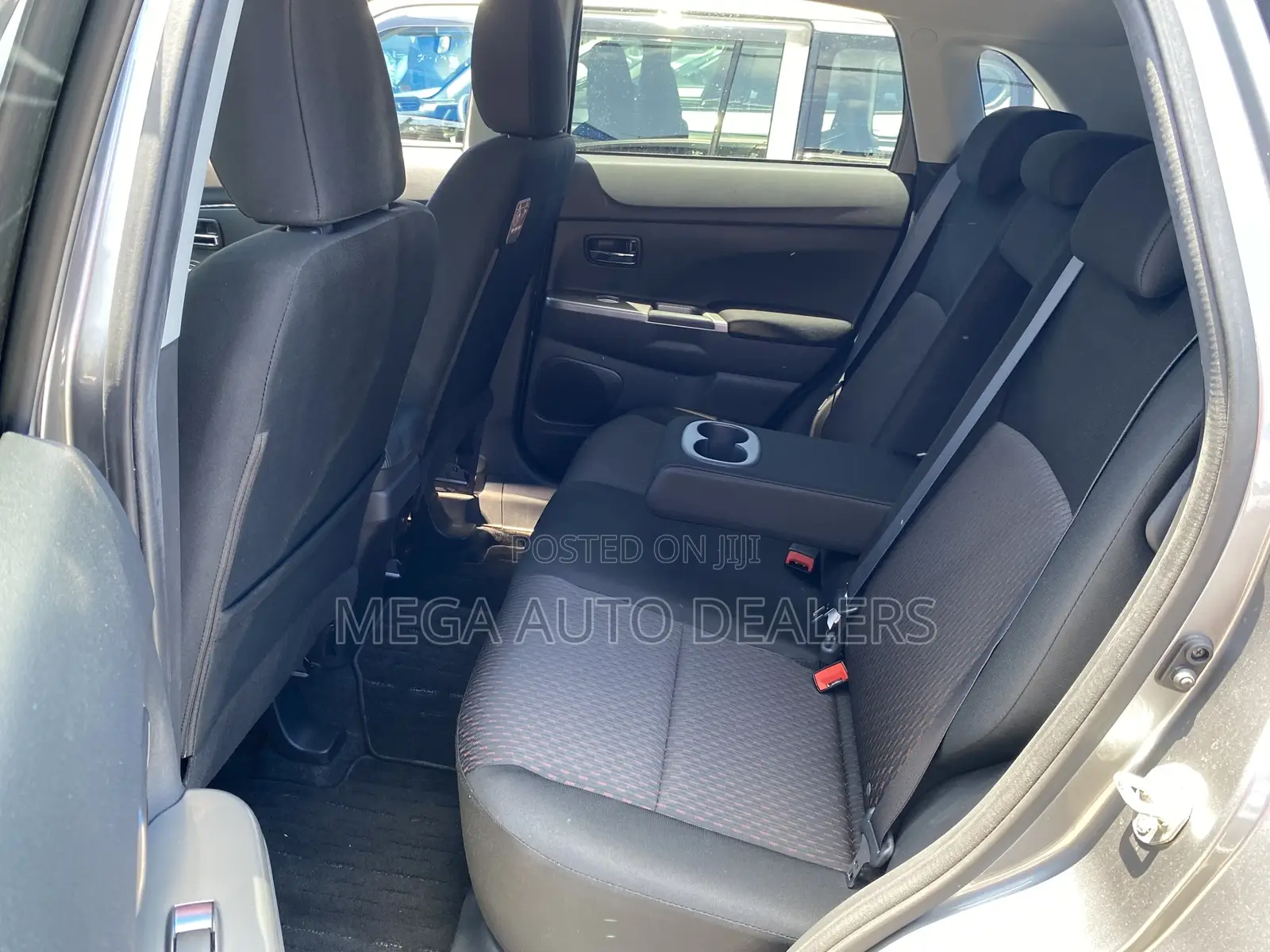 Mitsubishi RVR 2018 Gray