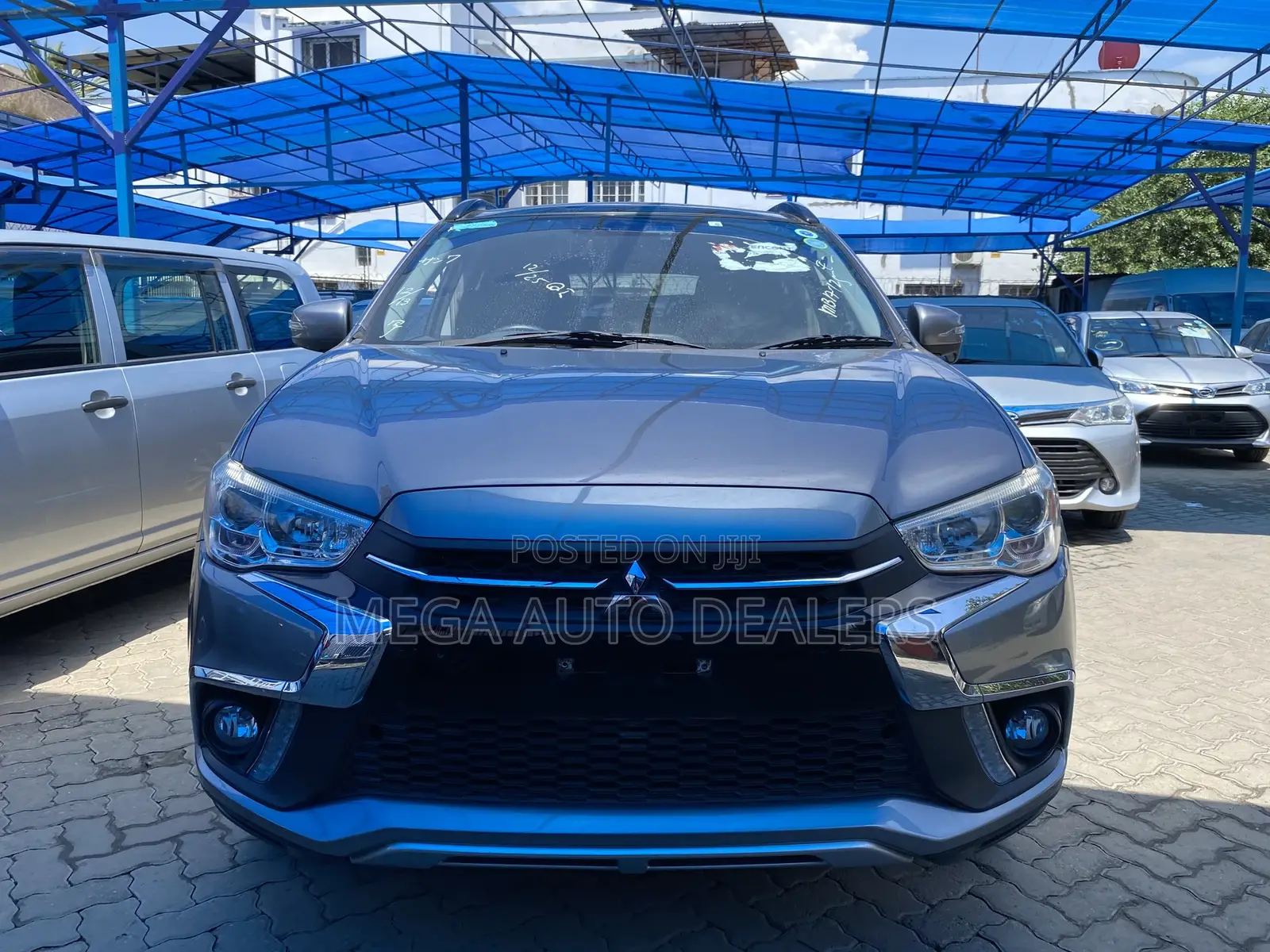 Mitsubishi RVR 2018 Gray