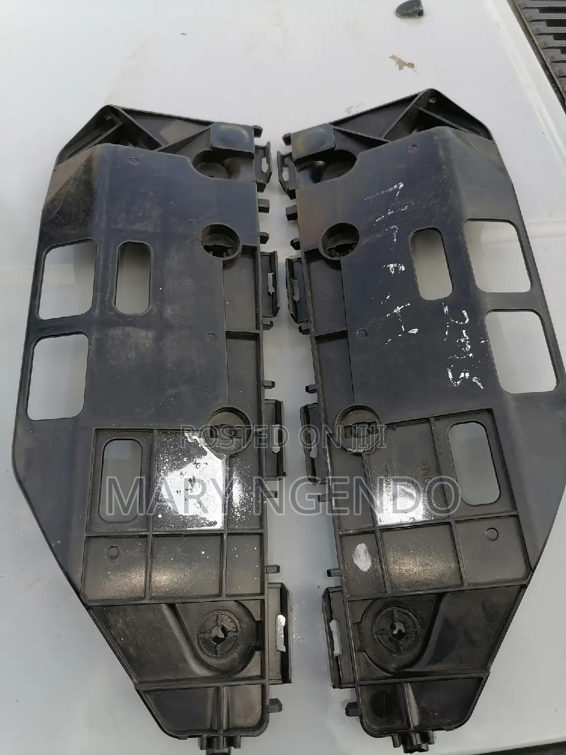 Front Bumper Slide for Noah New Shape